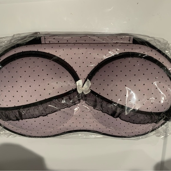 New in plastic bra/swimsuit holder hard plastic inside. Wet or dry items OS - Picture 6 of 9